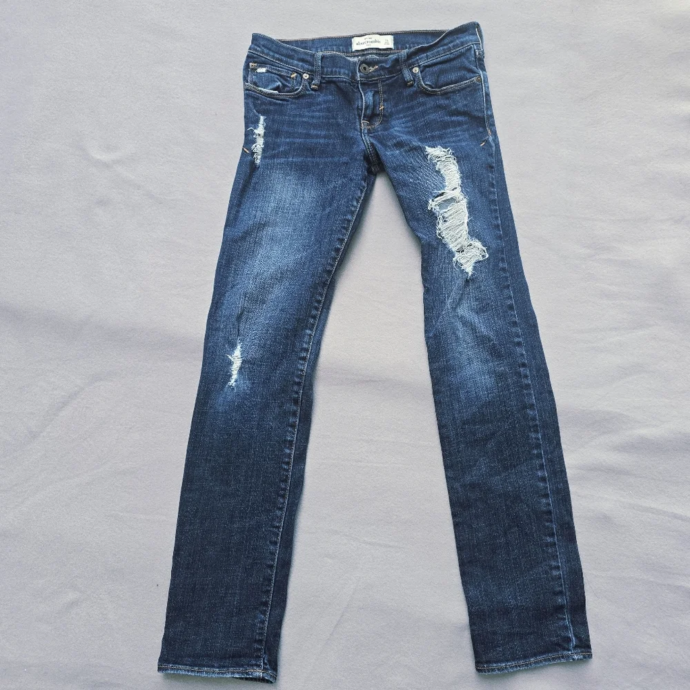 Abercrombie Kids Blue Distressed Jeans Size 14